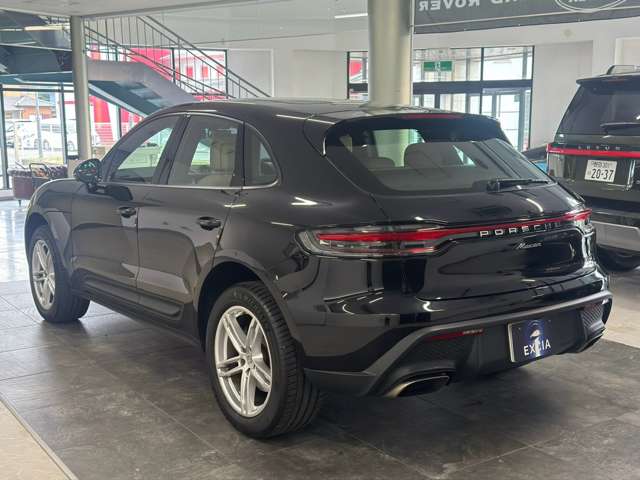 Porsche Macan 6