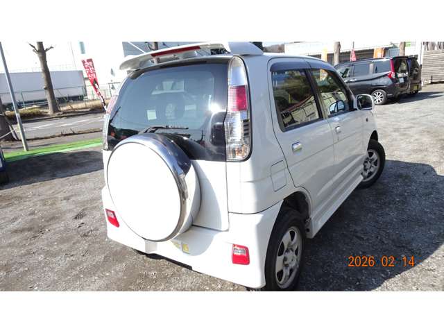 Daihatsu Terios Kid 12