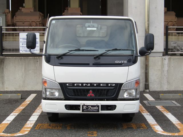 Mitsubishi Fuso Canter Guts 5