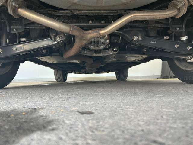 Subaru Legacy Outback 2