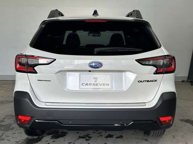 Subaru Legacy Outback 10
