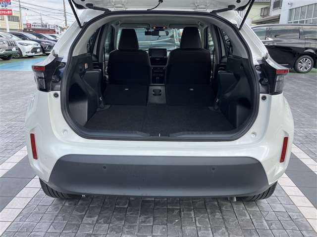 Toyota Yaris Cross 12