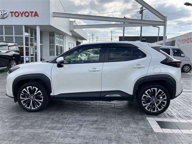 Toyota Yaris Cross 8