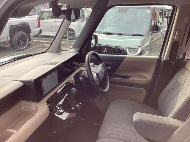 Mitsubishi Delica Mini 6