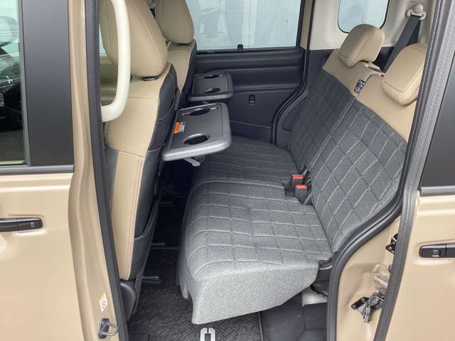 Mitsubishi Delica Mini 7