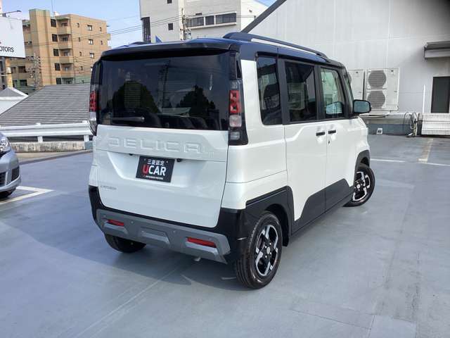 Mitsubishi Delica Mini 4