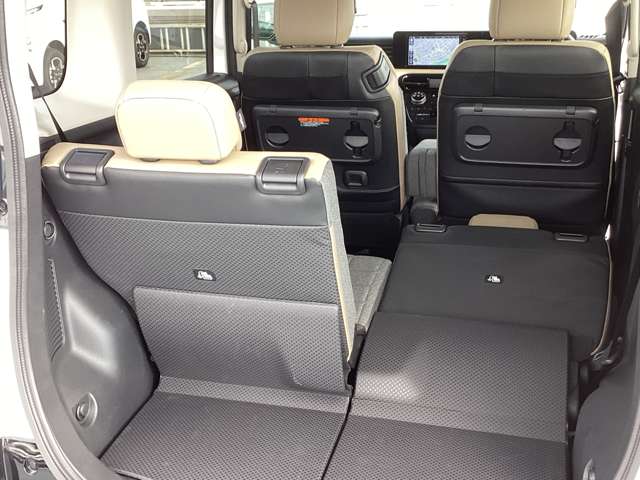 Mitsubishi Delica Mini 8