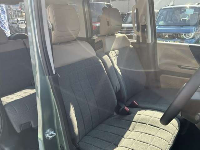 Mitsubishi Delica Mini 9