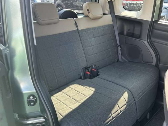 Mitsubishi Delica Mini 10