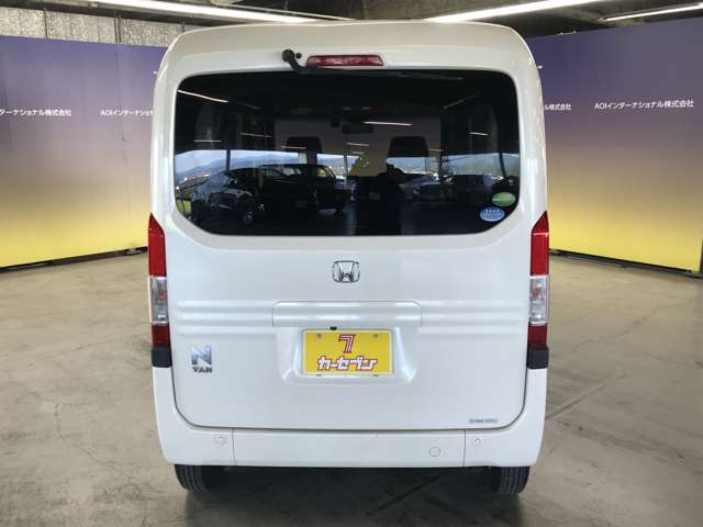 Honda N-VAN 12