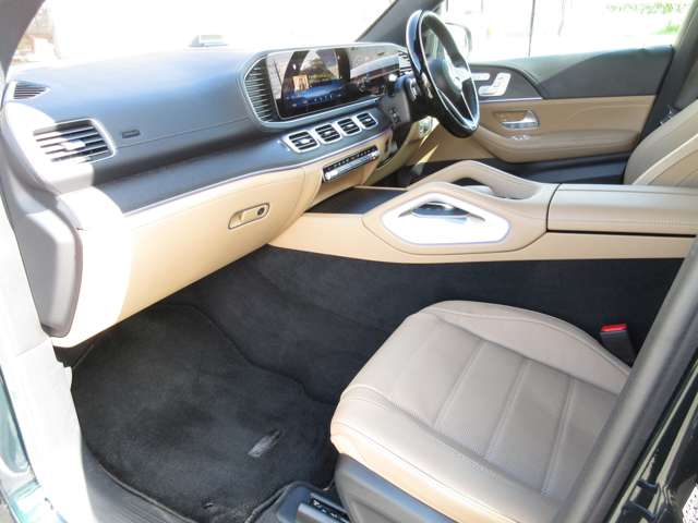 Mercedes-Benz GLS 8