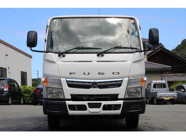 Mitsubishi Fuso Canter 2