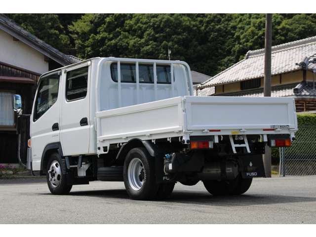 Mitsubishi Fuso Canter 6