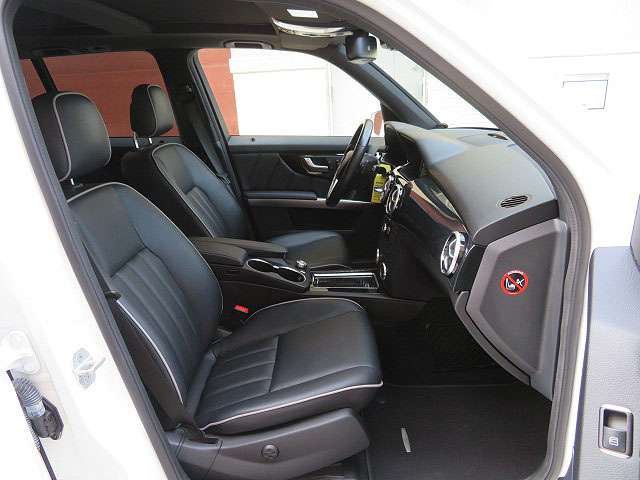 Mercedes-Benz GLK-Class 6