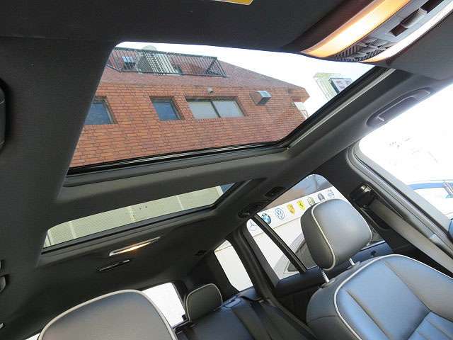 Mercedes-Benz GLK-Class 10