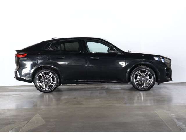 BMW X2 3