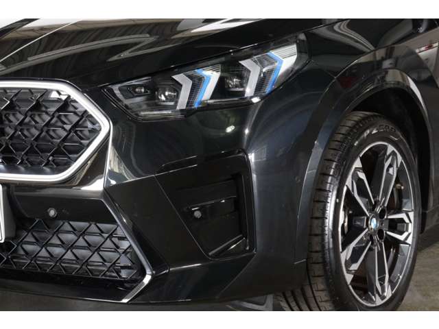 BMW X2 4