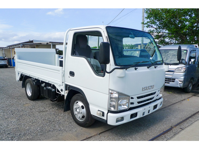 Isuzu Elf 5