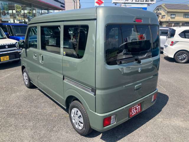 Suzuki Every 12