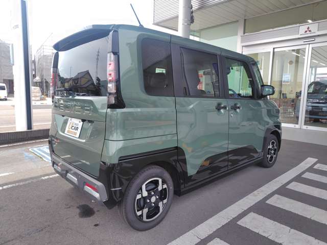 Mitsubishi Delica Mini 2