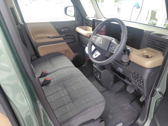 Mitsubishi Delica Mini 4