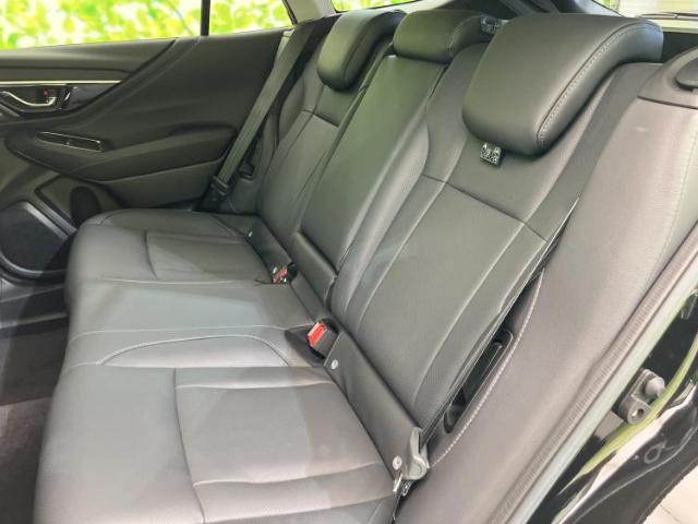 Subaru Legacy Outback 9