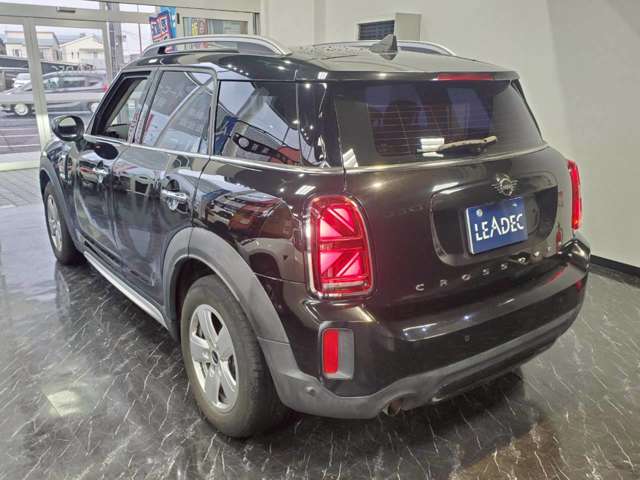 MINI Crossover 8