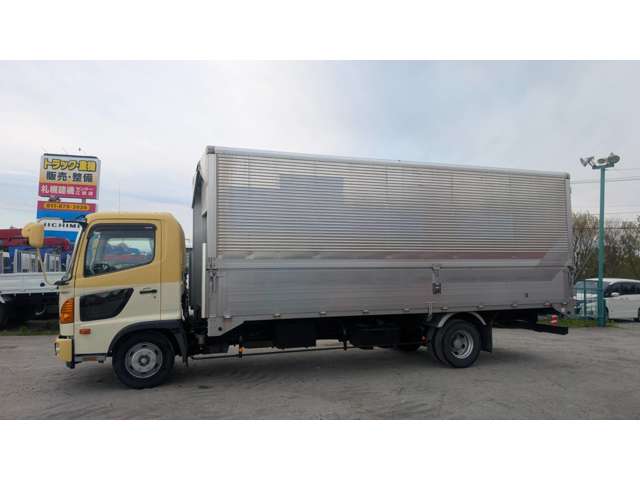 Hino Ranger 9