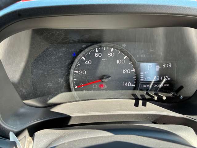 Daihatsu Hijet Cargo 10