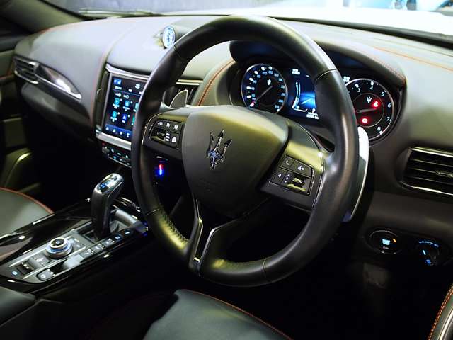 Maserati Levante 11