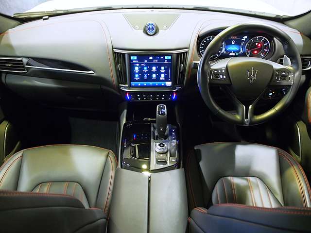 Maserati Levante 10