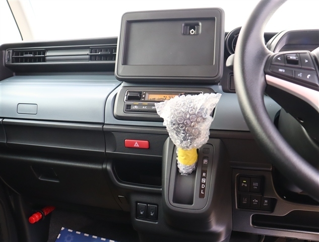 Suzuki Spacia Base 8