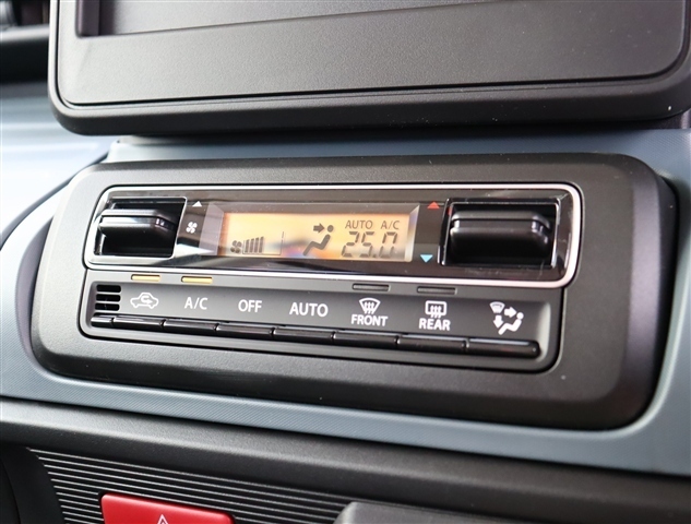 Suzuki Spacia Base 9