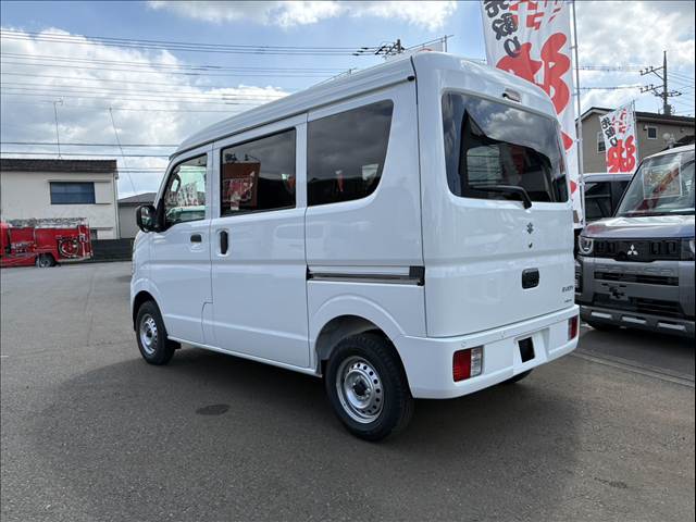 Suzuki Every 12