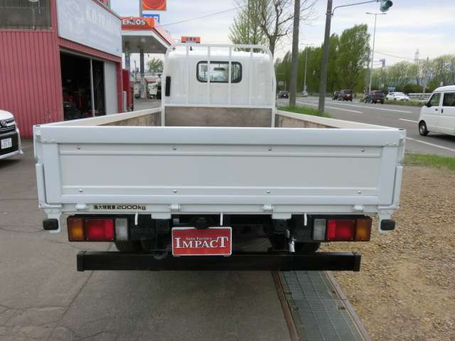 Isuzu Elf 5