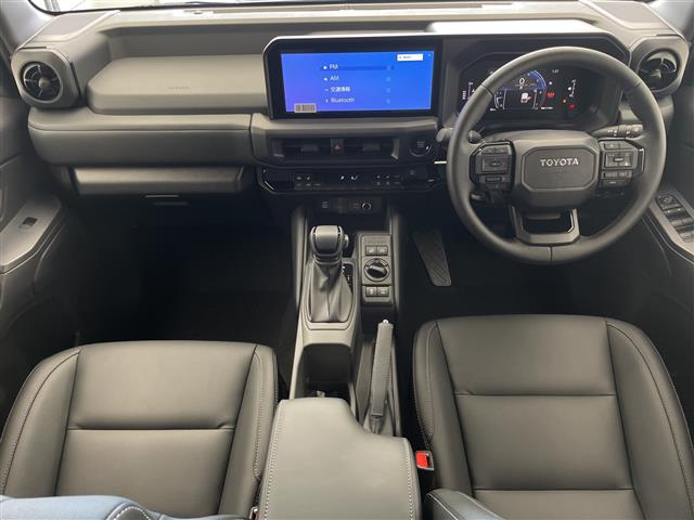 Toyota Land Cruiser FJ 5