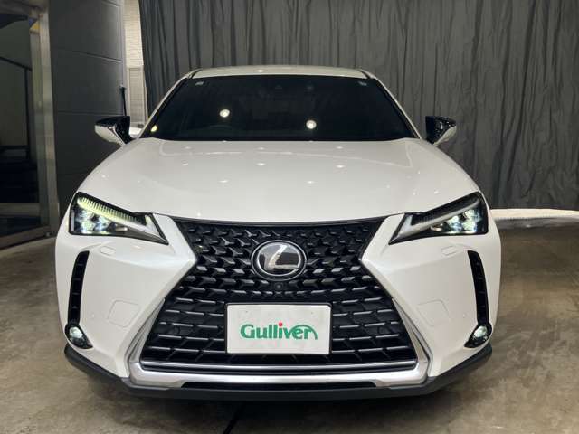 Lexus UX 5