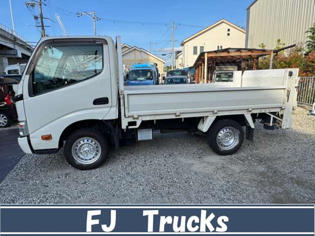 Toyota Toyoace 11