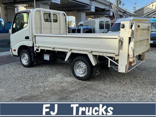 Toyota Toyoace 12