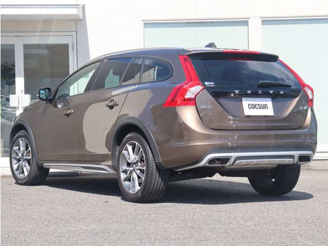 Volvo V60 Cross Country 10