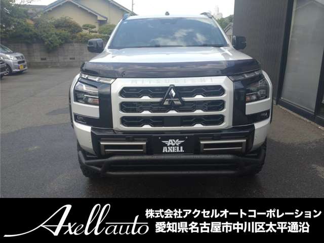Mitsubishi Triton 5