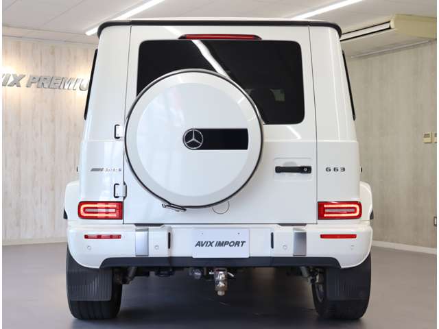 Mercedes-Benz G-Class 4