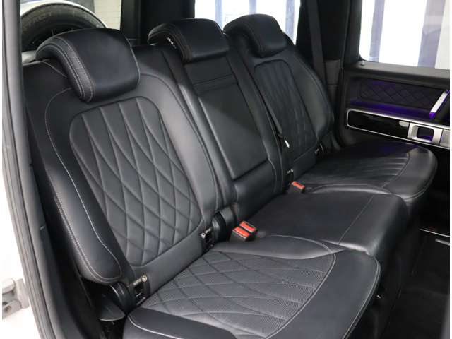 Mercedes-Benz G-Class 7