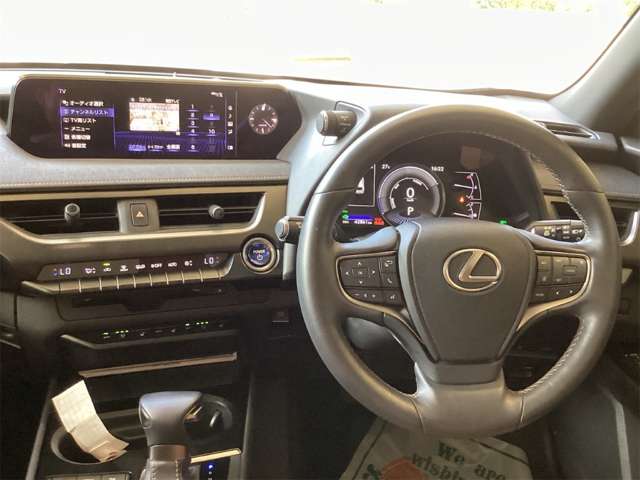 Lexus UX 2