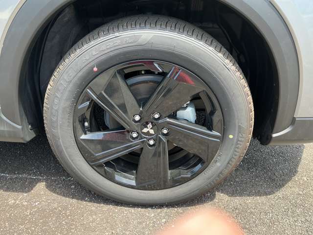 Mitsubishi Eclipse Cross 9