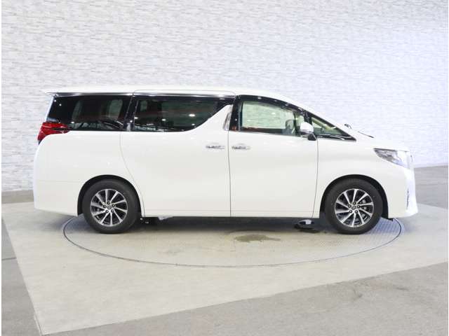 Toyota Alphard 10