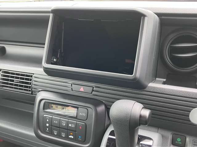 Honda N-VAN 9