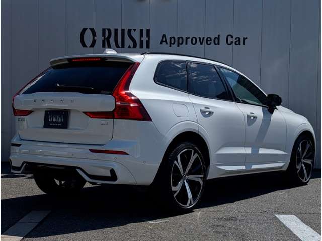 Volvo XC60 4