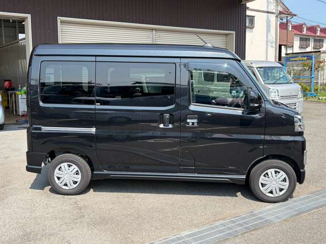Daihatsu Atrai 12
