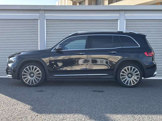 Mercedes-Benz GLB 6